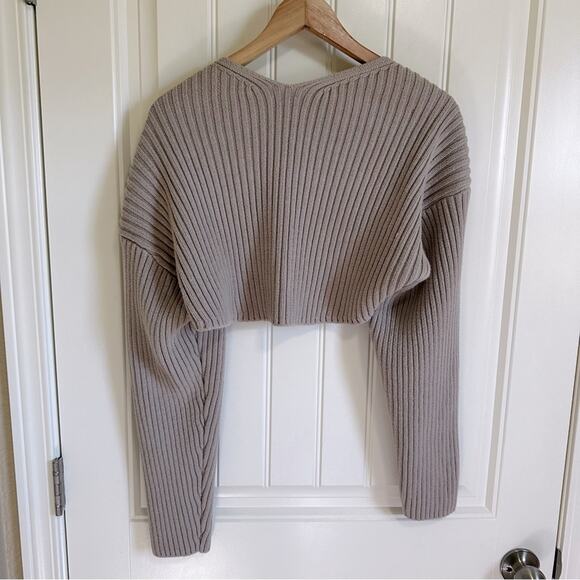 H&M women’s sweater shawl medium tan - Picture 5 of 7